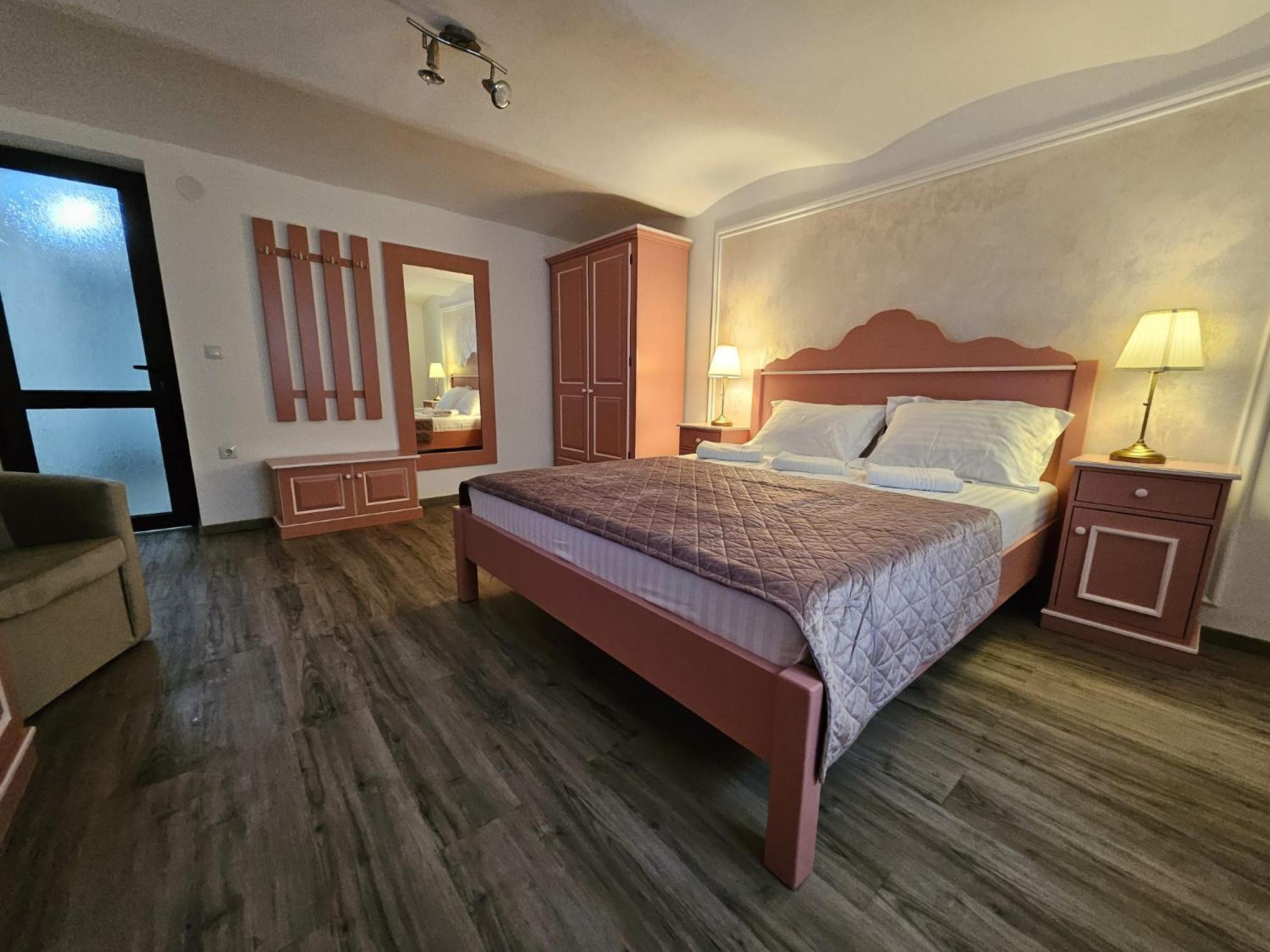 Casa Raduly - Apartament Demisol Sibiu Ngoại thất bức ảnh