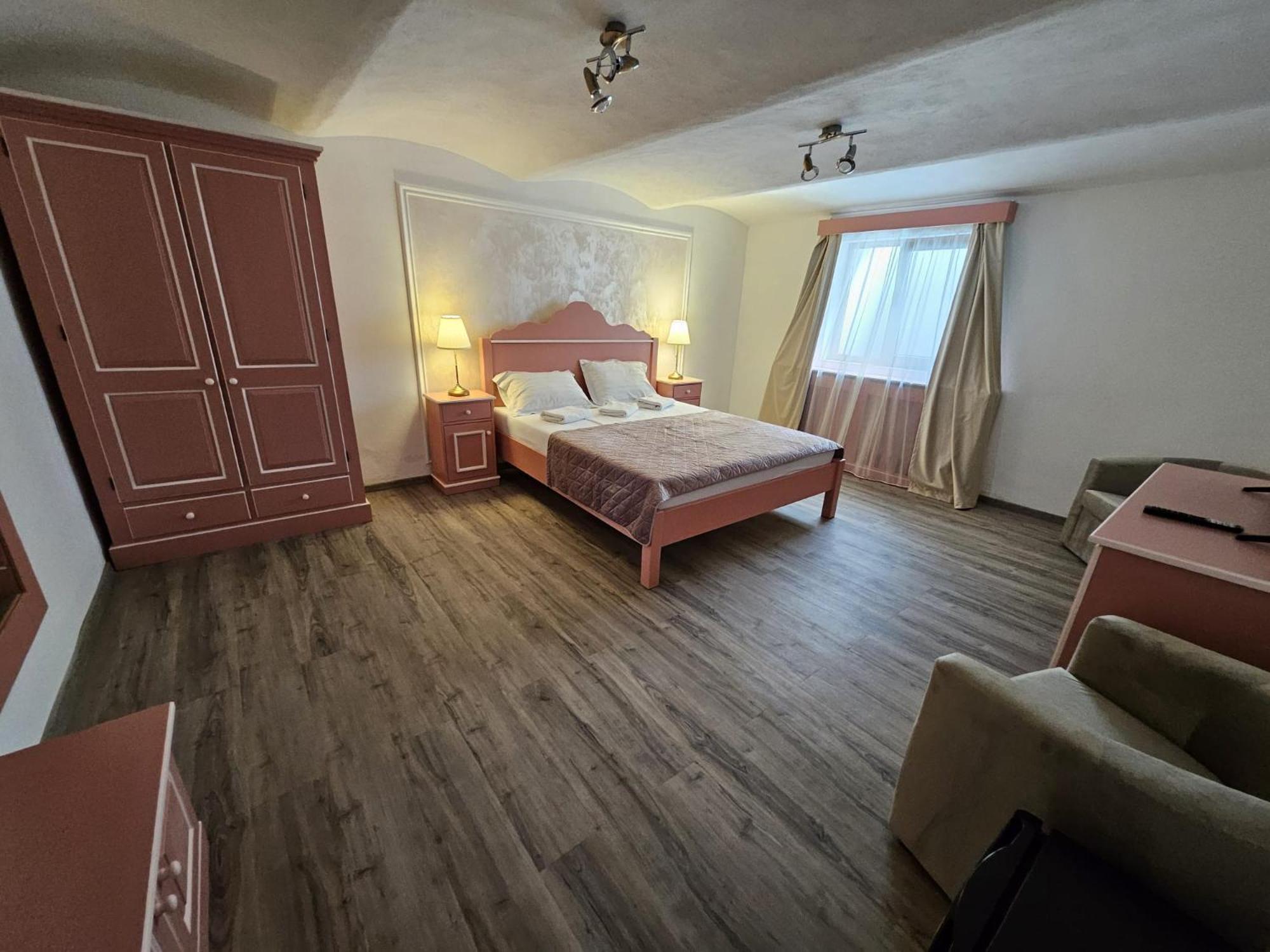 Casa Raduly - Apartament Demisol Sibiu Ngoại thất bức ảnh