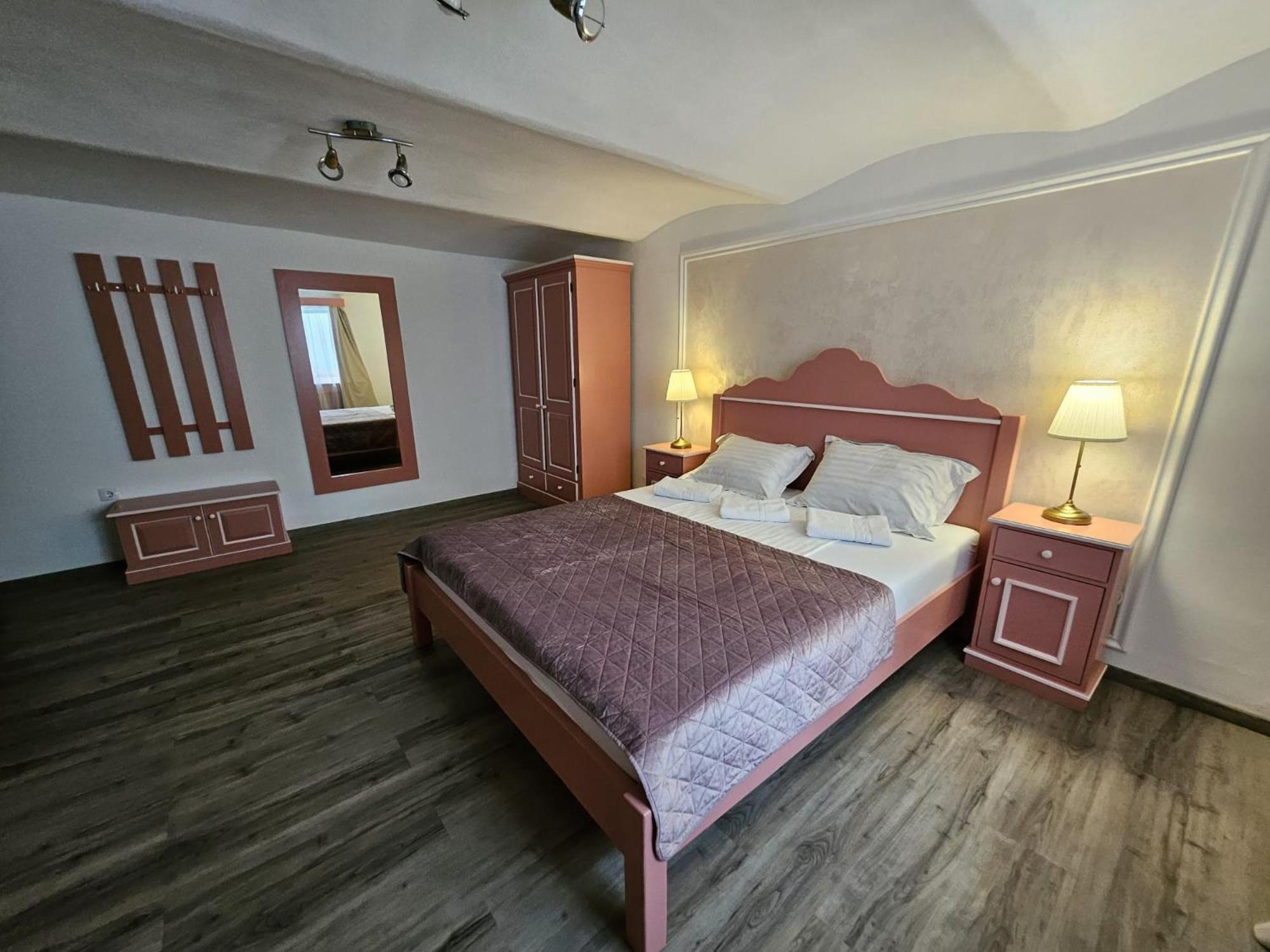 Casa Raduly - Apartament Demisol Sibiu Ngoại thất bức ảnh