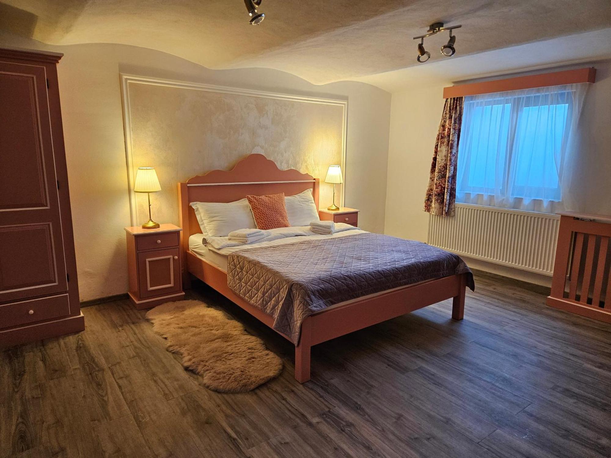 Casa Raduly - Apartament Demisol Sibiu Ngoại thất bức ảnh